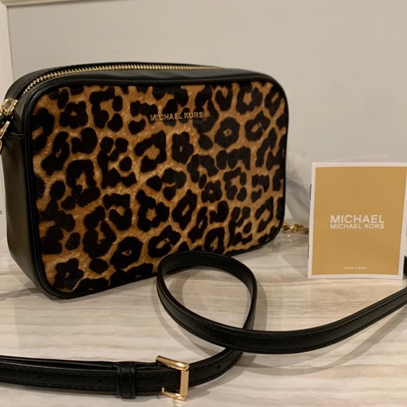 Michael Kors Handbags - Michael Kors Ginny Jet Set Leopard Haircalf & Leather Crossbody Bag